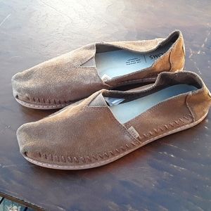 Leather Tom's Flats